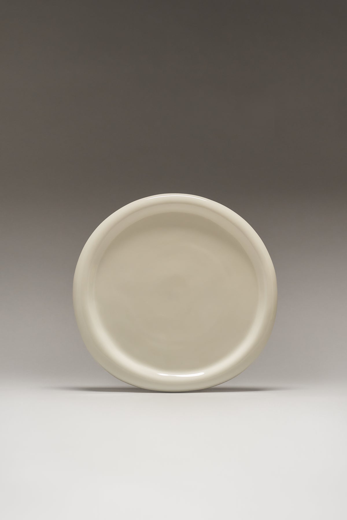 Softedge - Dinner Plate in Marshmallow