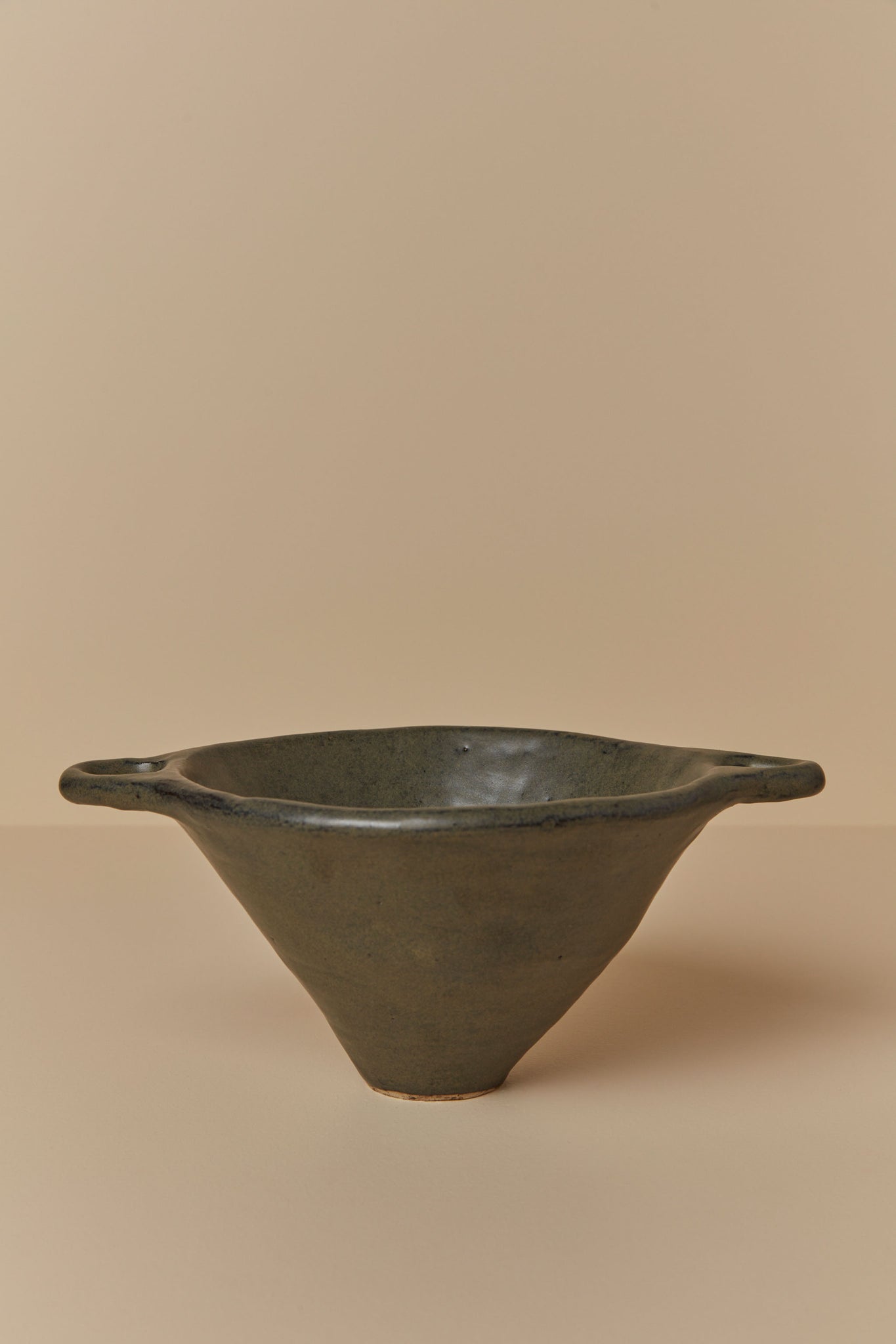 Waymbul – Fruit Bowl, Stone