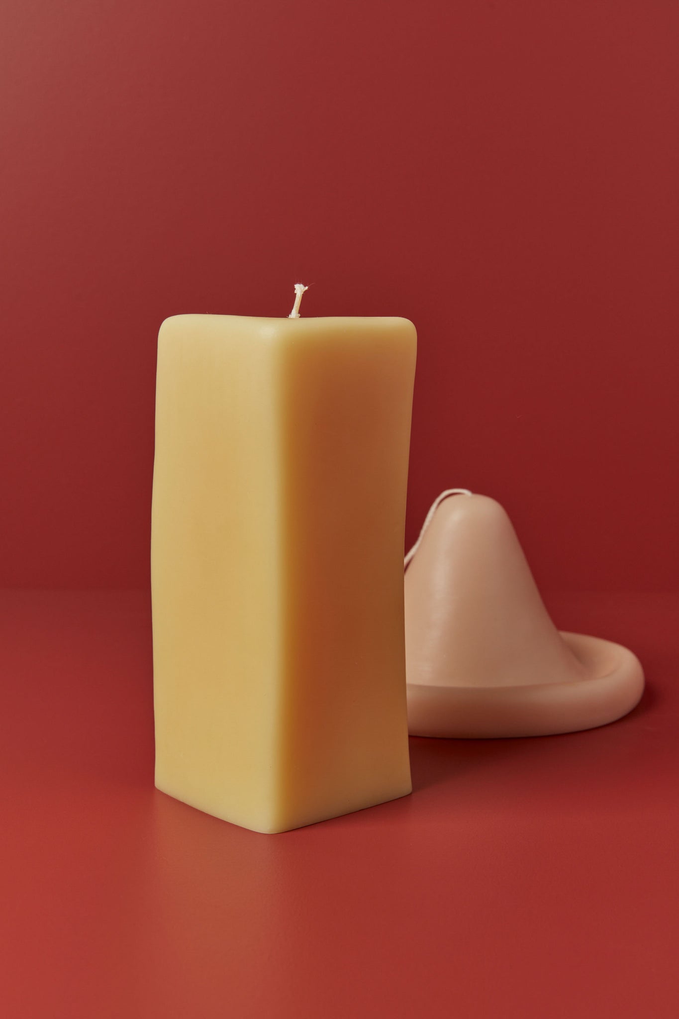 Ann Vincent - XL Pillar Candle