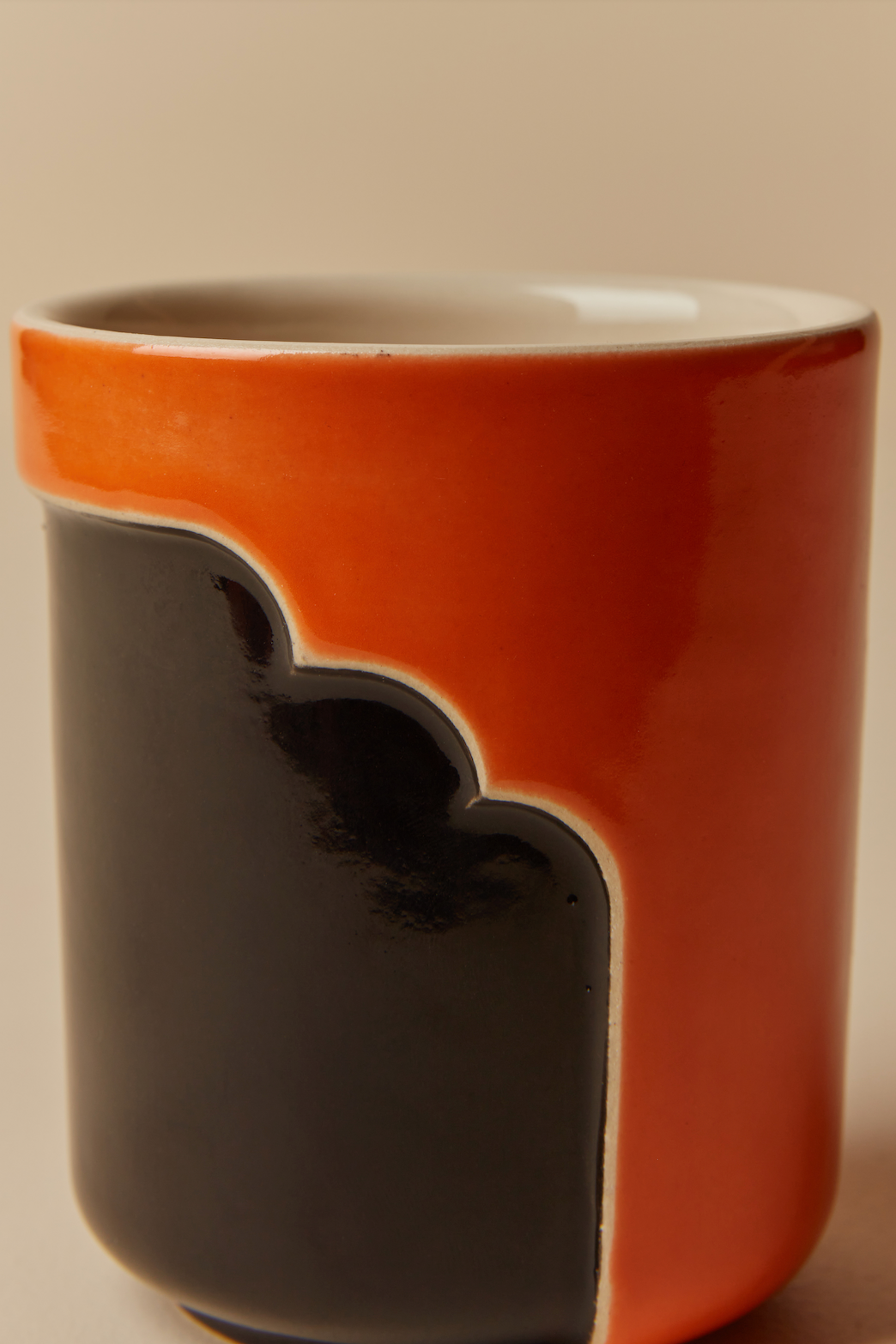 Yuro Cuchor – 70's Cup, Orange and Black